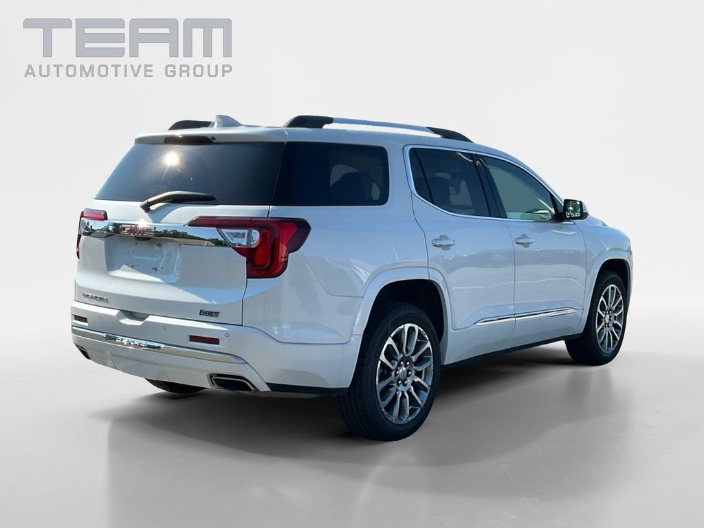 Used 2023 White Frost Tricoat GMC Denali image 7