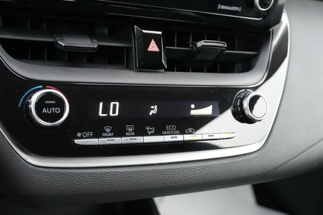 Certified Used 2022 Silver Toyota LE image 33