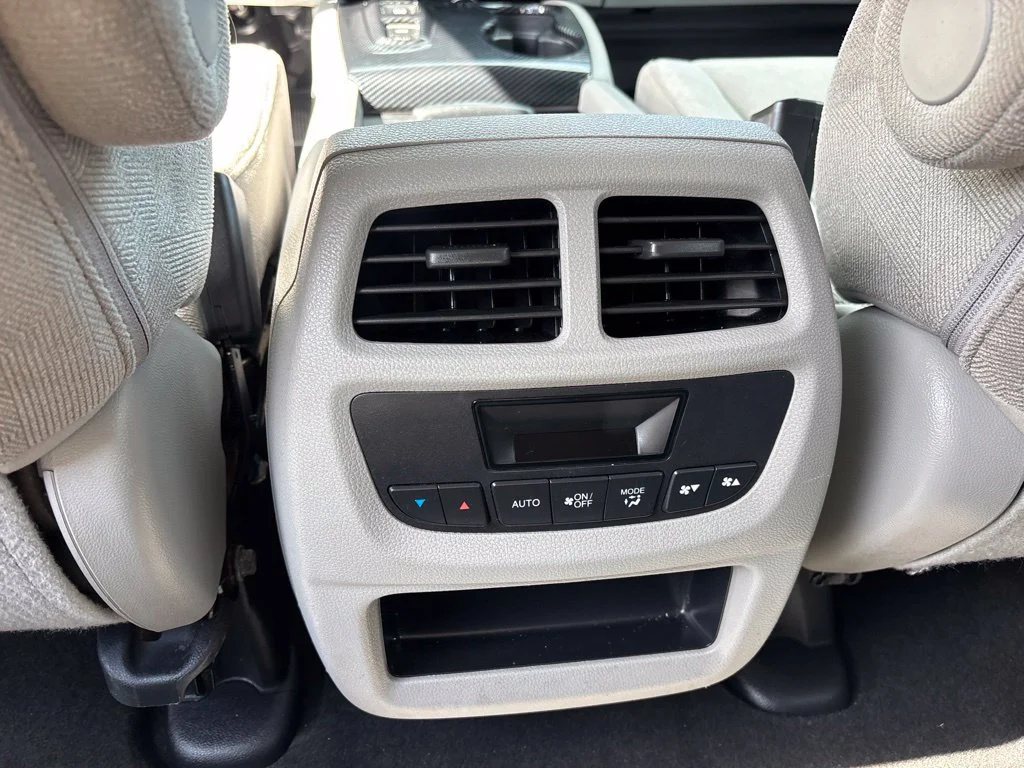 Used 2021 Black Honda EX image 19