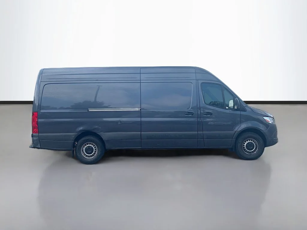 Used 2024 Tenorite Gray Metallic Mercedes-Benz Cargo 170 WB image 2