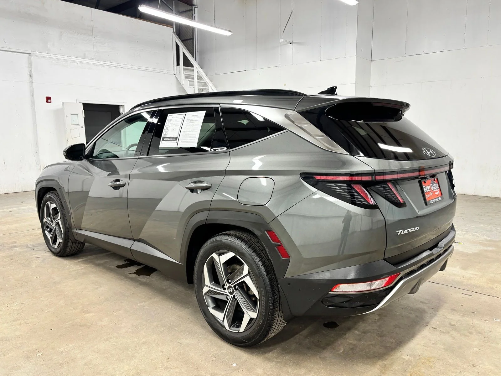 Used 2022 Gray Hyundai Limited image 5