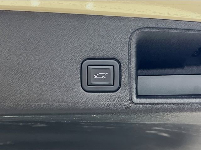 Used 2023 Desert Sand Metallic GMC AT4 image 28