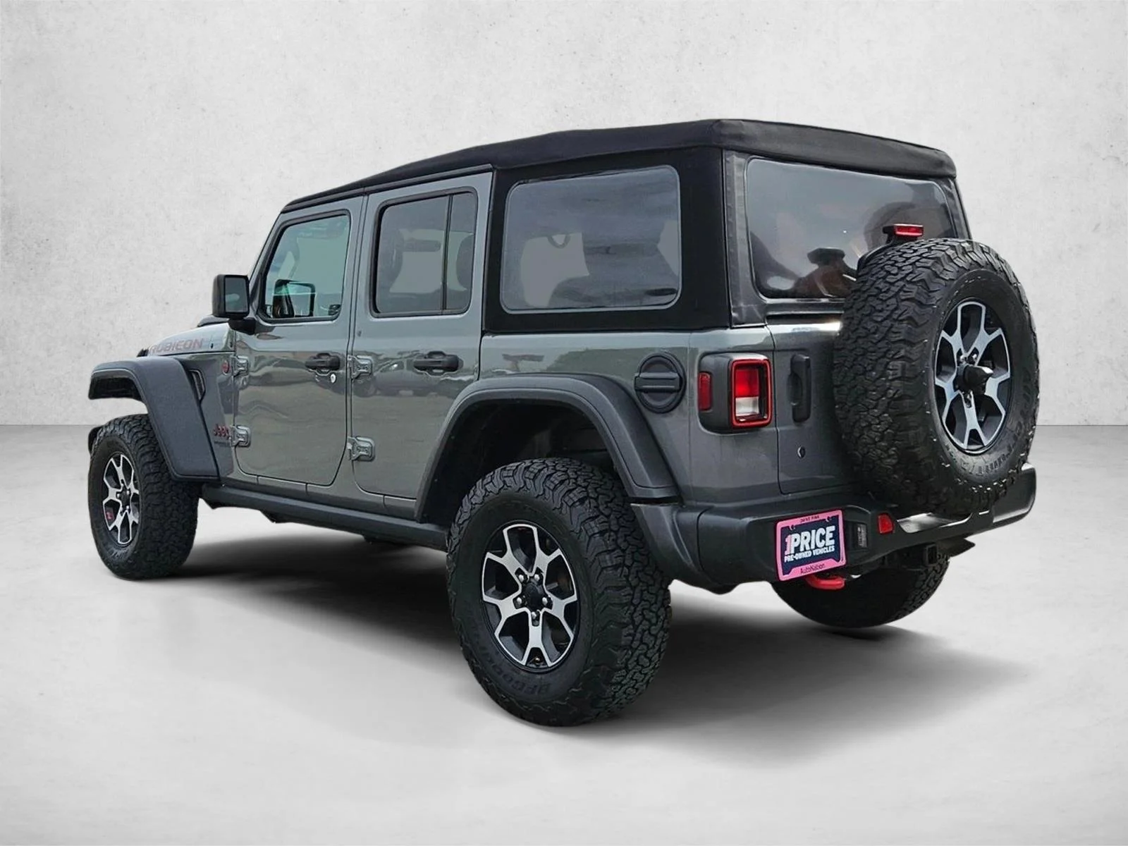 Used 2019 Sting-Gray Clearcoat Jeep Rubicon image 8
