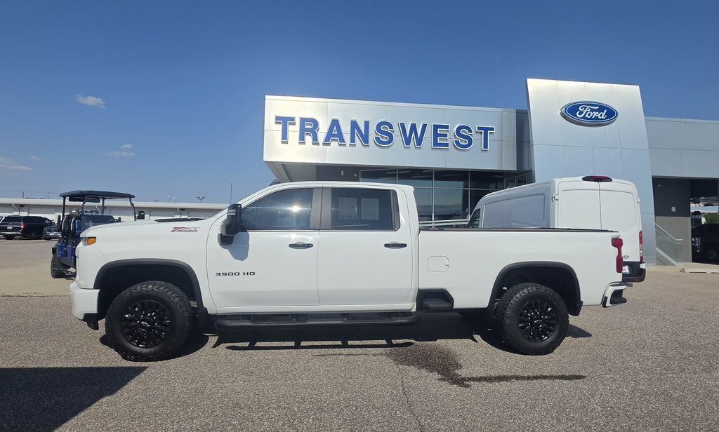 Used 2023 Summit White Chevrolet LT image 3