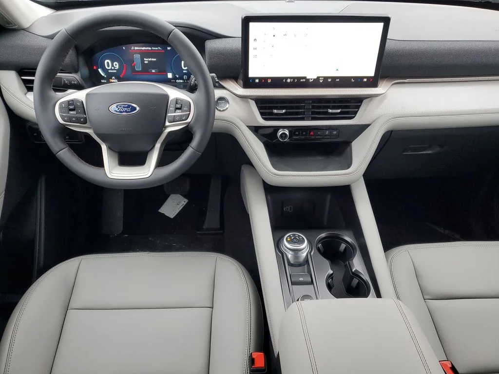 New 2026 Vapor Blue Metallic Ford Active image 21