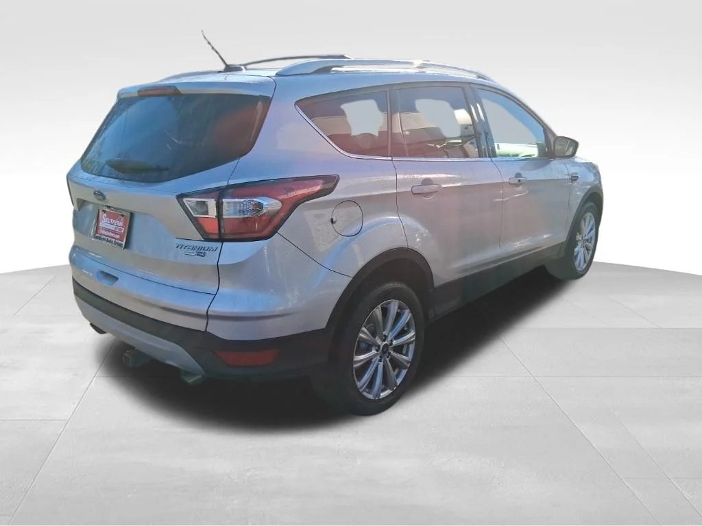 Used 2017 Silver Ford Titanium image 5