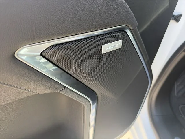 New 2026 White GMC SLT image 16