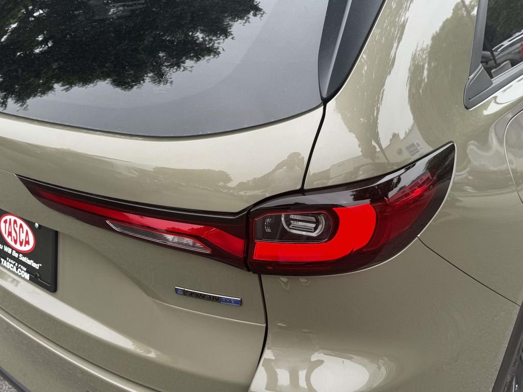 New 2026 Jet Black Mica Mazda Preferred AWD image 10