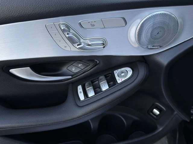 2019 Mercedes-Benz GLC GLC300 - Photo 24
