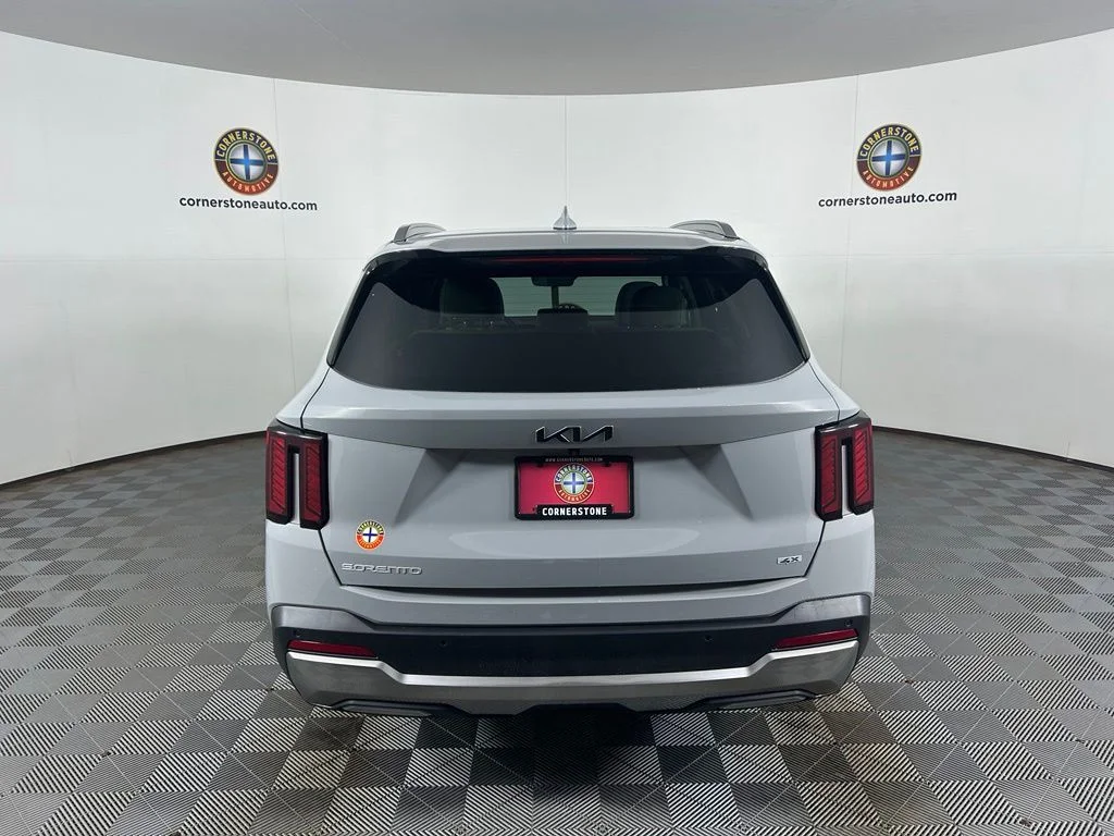 Certified Used 2025 Gray Kia S image 19