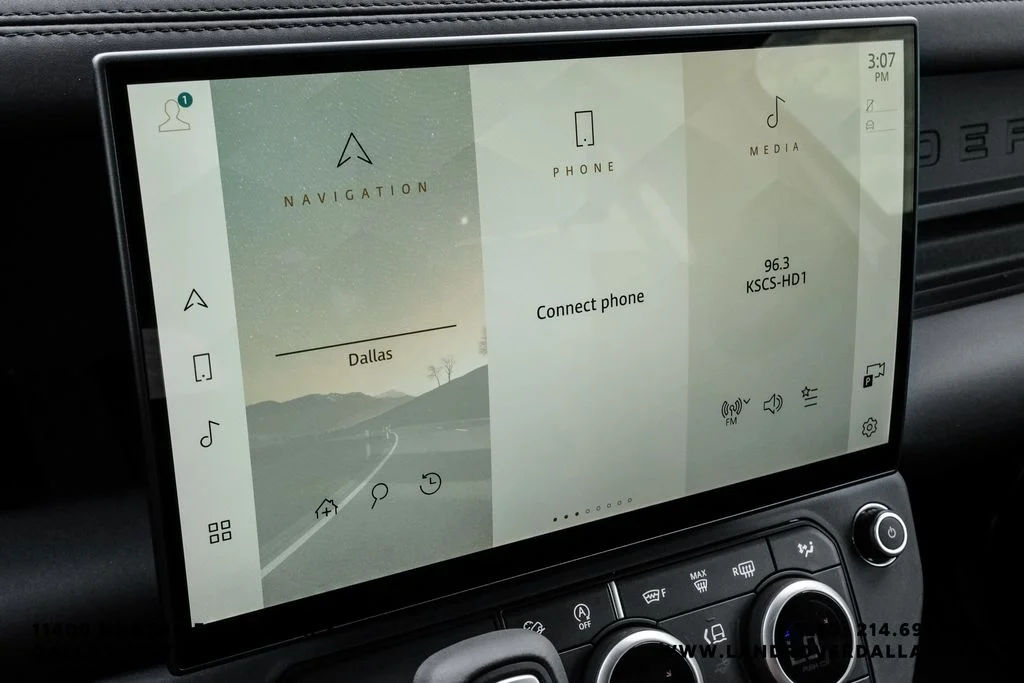 New 2026 Fuji White Land Rover S image 34