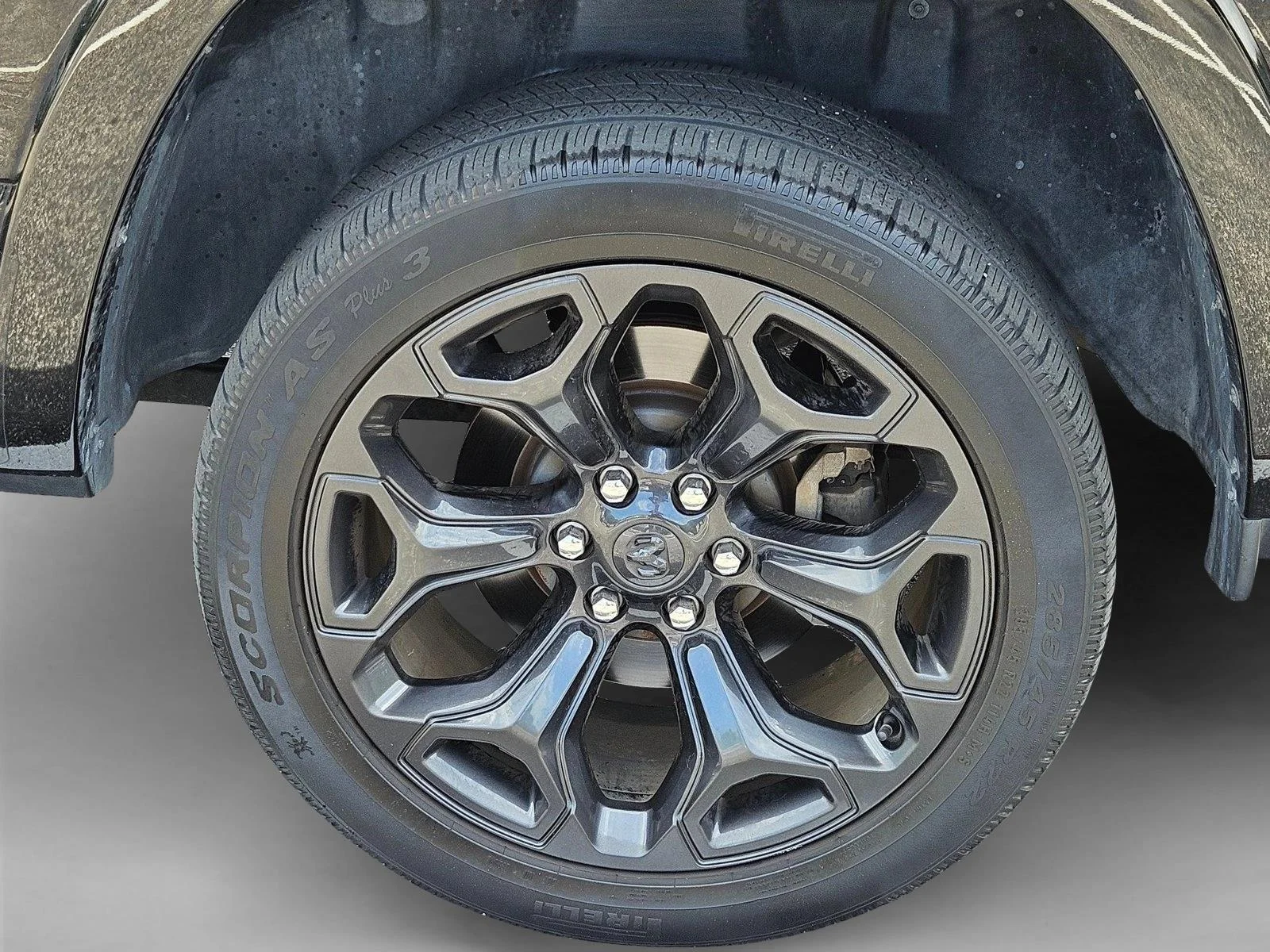 Used 2021 Diamond Black Crystal Pearlcoat Ram Limited image 5