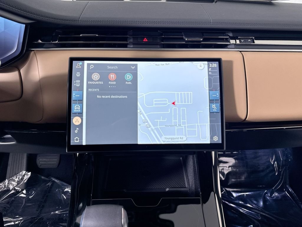 New 2026 Varesine Blue Land Rover SE image 17