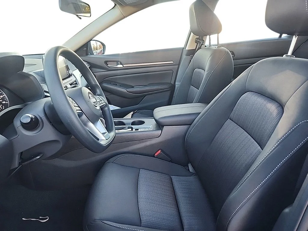 New 2026 Black Nissan 2.5 SV image 10