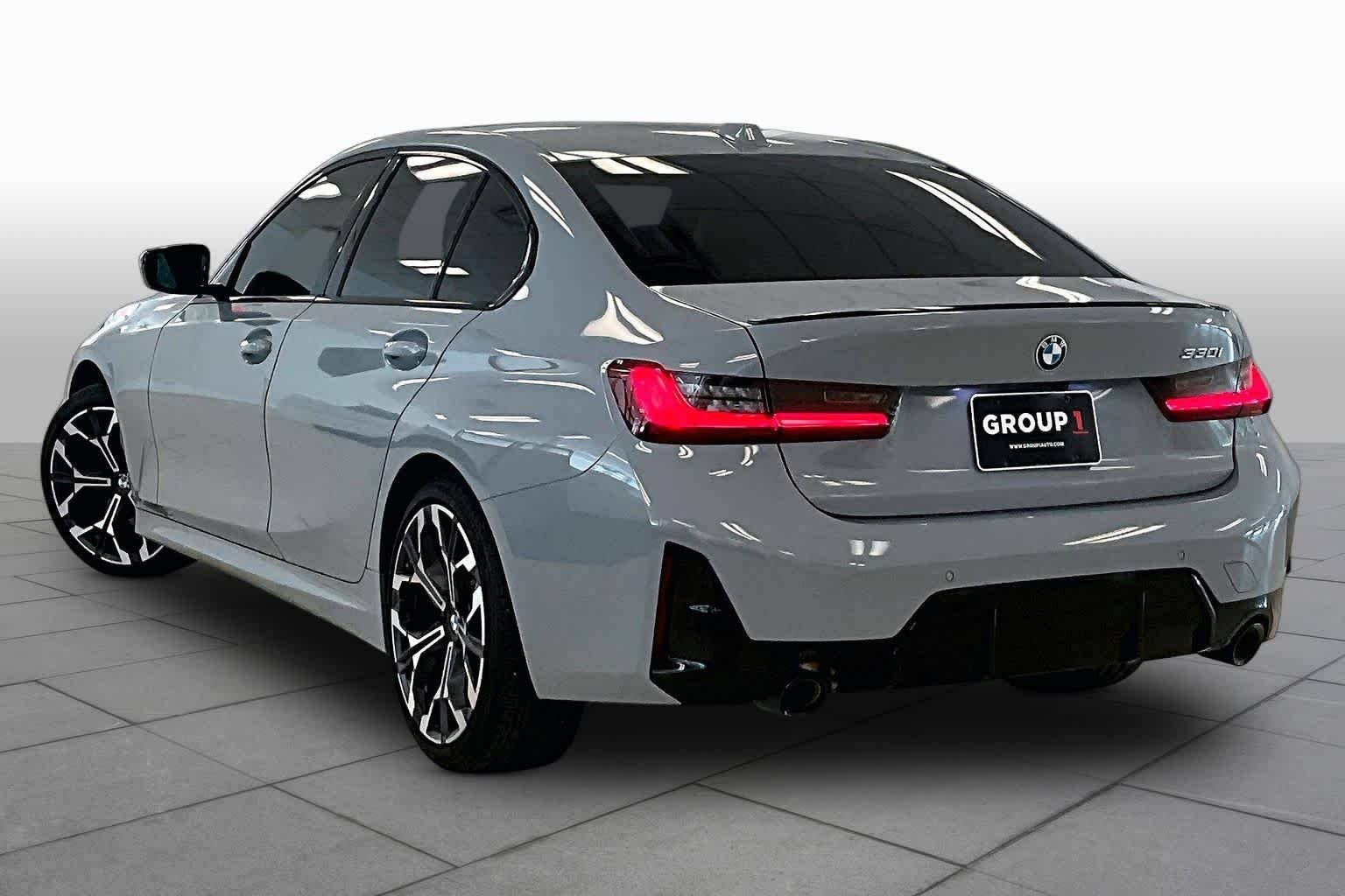 Used 2025 Brooklyn Grey Metallic BMW 330i image 10