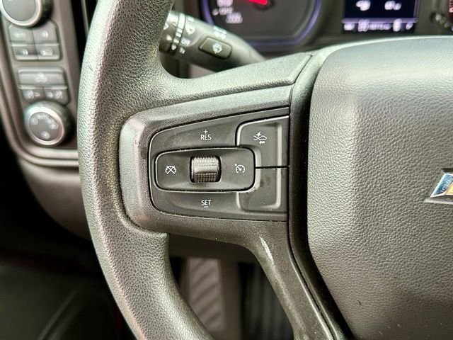 Used 2023 Red Chevrolet Custom image 32