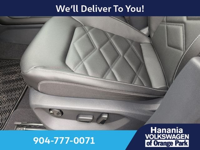 New 2026 White Volkswagen 2.0T SE w/Technology image 20