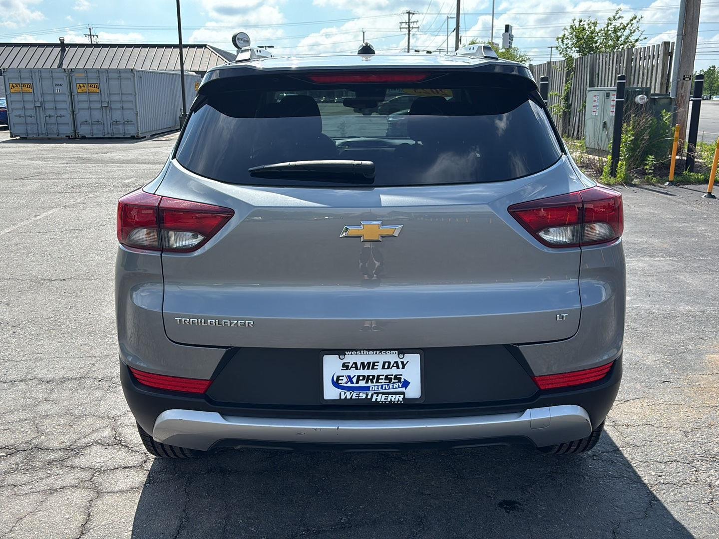 Used 2023 Sterling Gray Metallic Chevrolet LT image 6