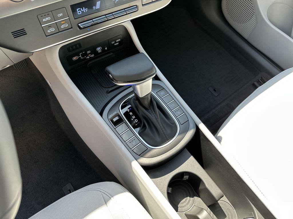 New 2026 Atlas White Hyundai SEL Sport FWD image 19