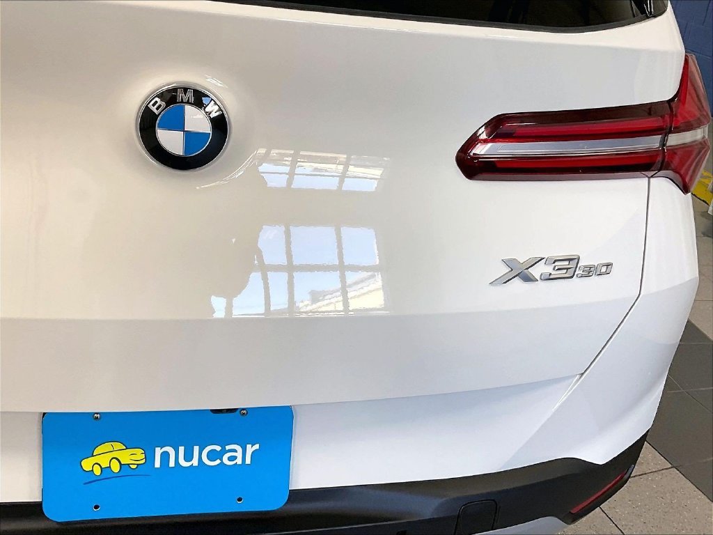 Used 2026 White BMW 30 xDrive image 28