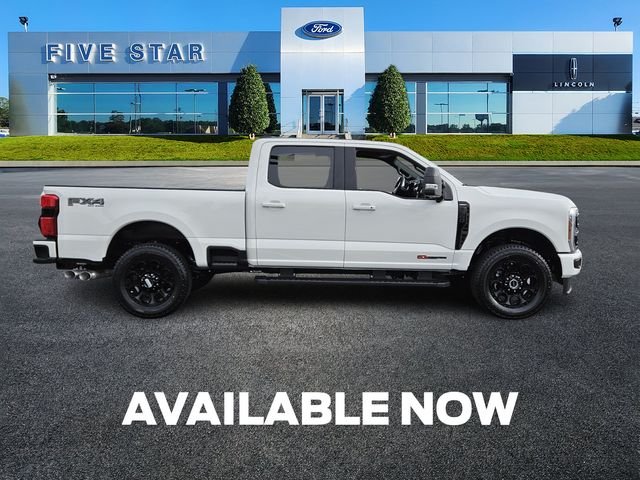 New 2026 Star White Metallic Tri-Coat Ford Lariat image 9