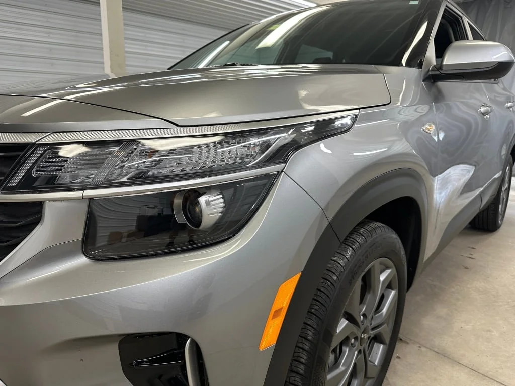 Certified Used 2024 Steel Gray Kia LX image 30