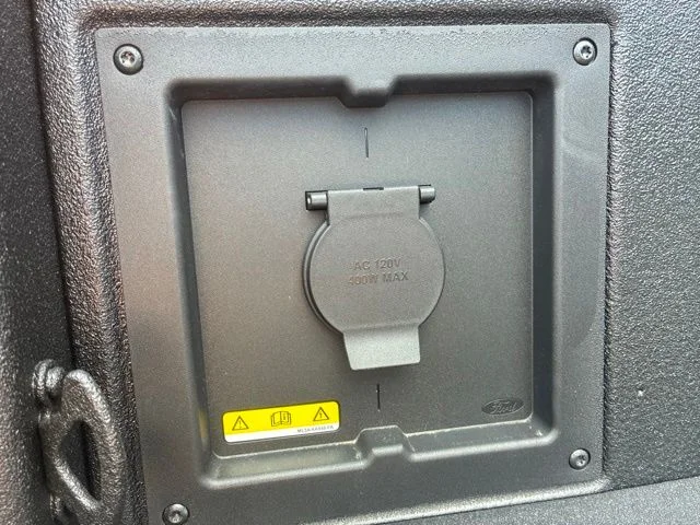 New 2026 Agate Black Metallic Ford XLT image 7
