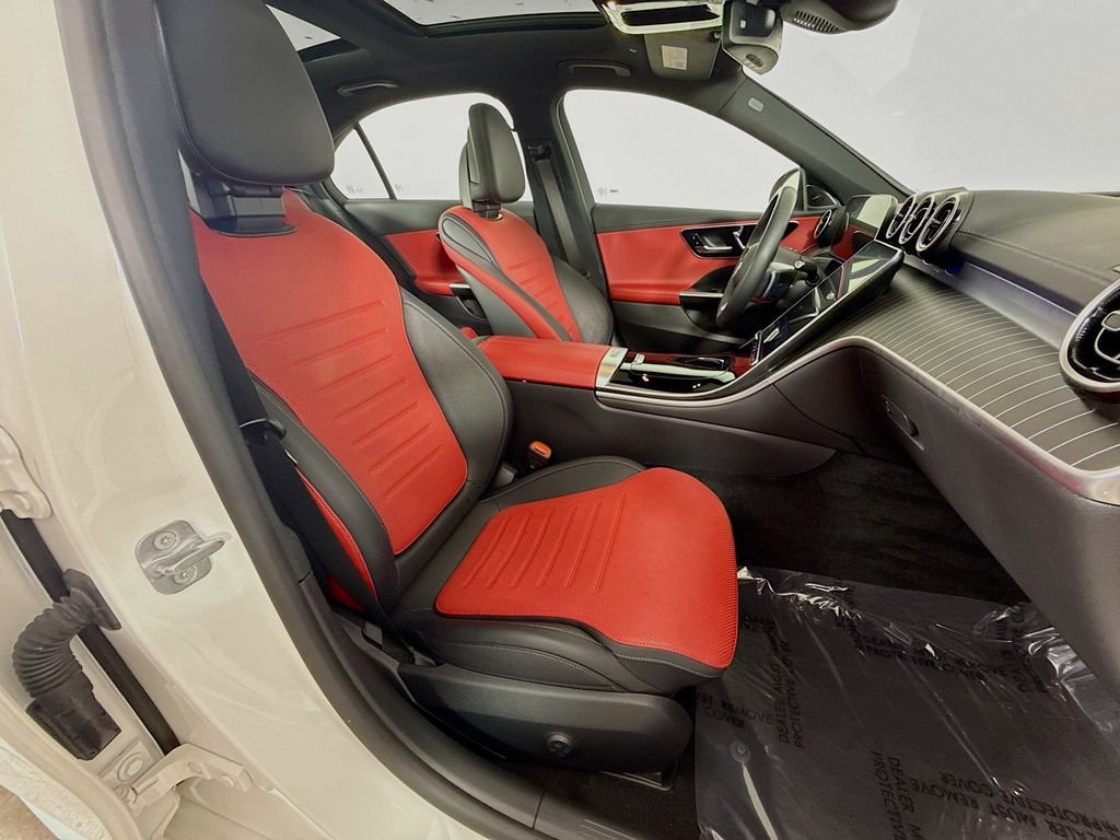 Used 2024  Mercedes-Benz C 300 image 29