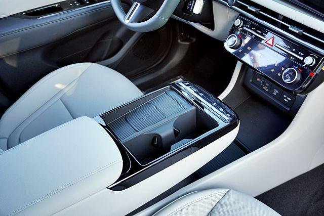 New 2026 Silver Hyundai Limited image 14