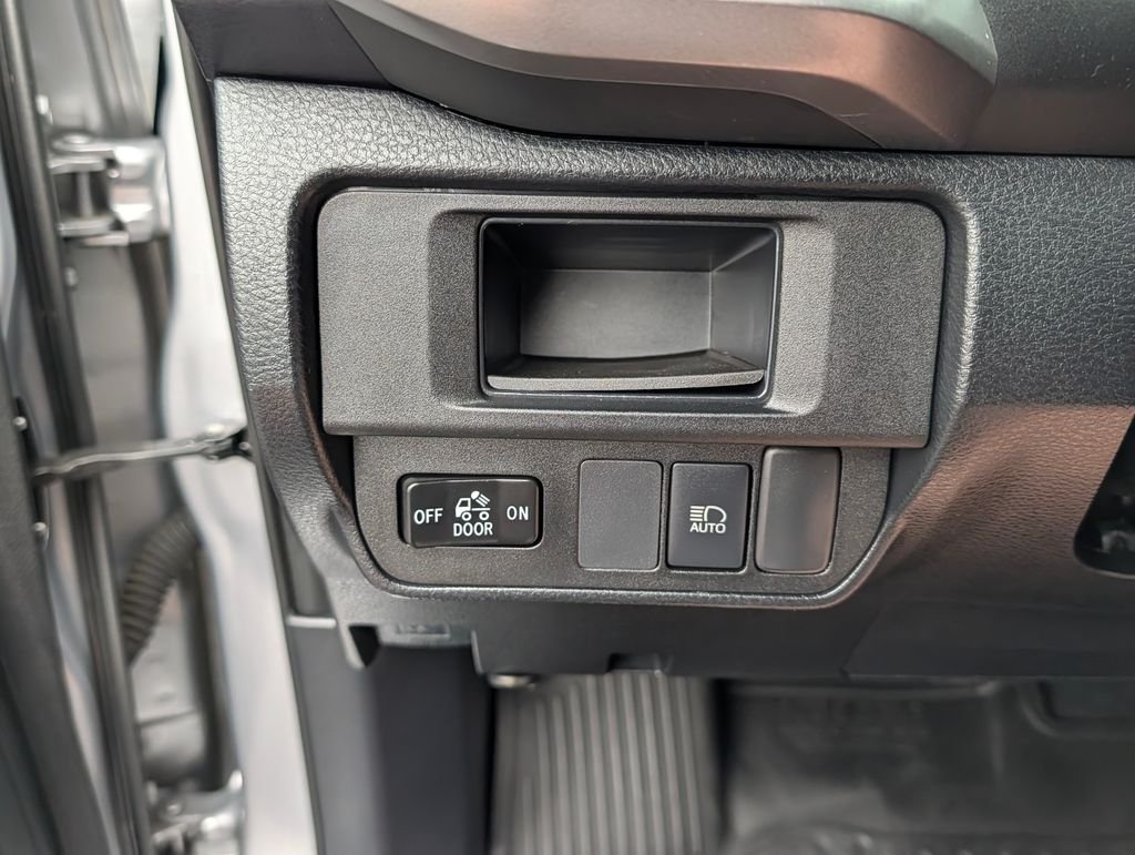 2019 Toyota Tacoma SR5 - Photo 29