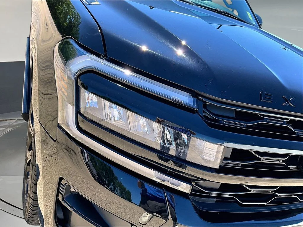 Used 2022 Black Ford Limited image 34