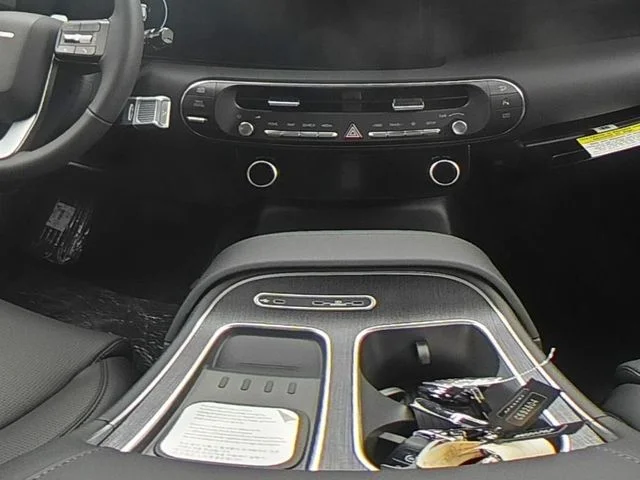 New 2026 Gray Hyundai SEL Premium image 37