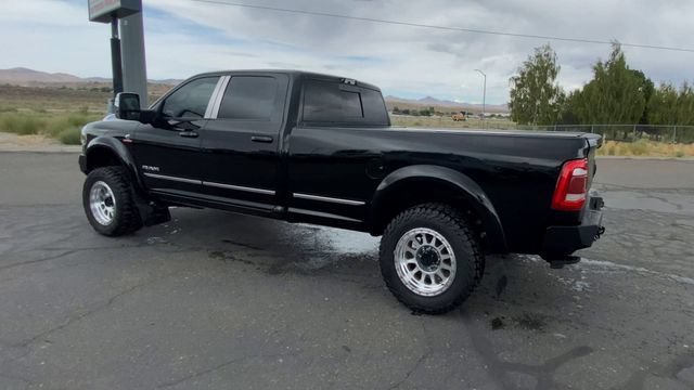 Used 2023 Diamond Black Crystal Pea Ram Laramie image 6