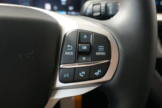 New 2026 Carbonized Gray Metallic Ford Active image 13