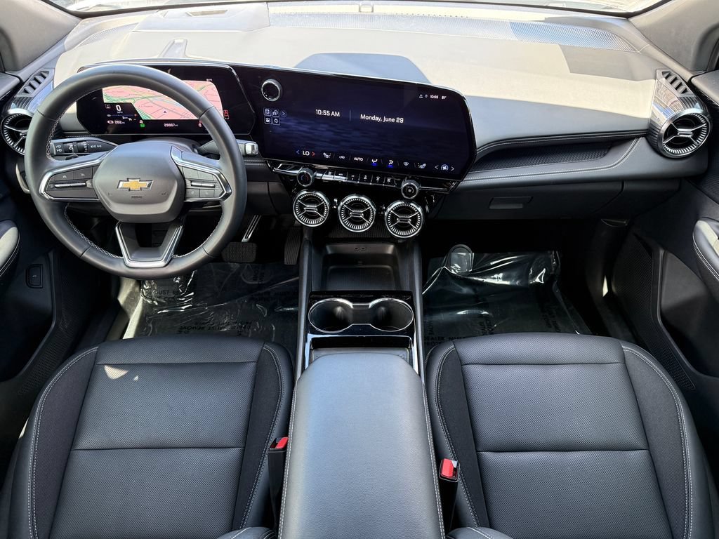 Used 2024 Summit White Chevrolet LT image 20