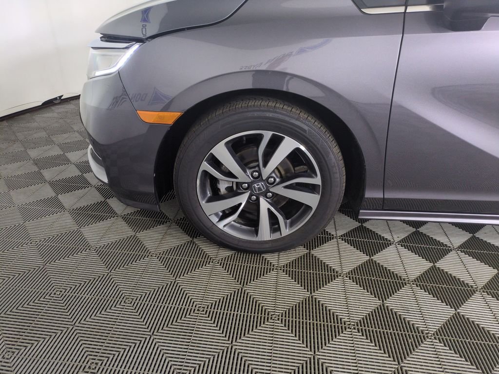 Certified Used 2024 Modern Steel Metallic Honda Touring image 30