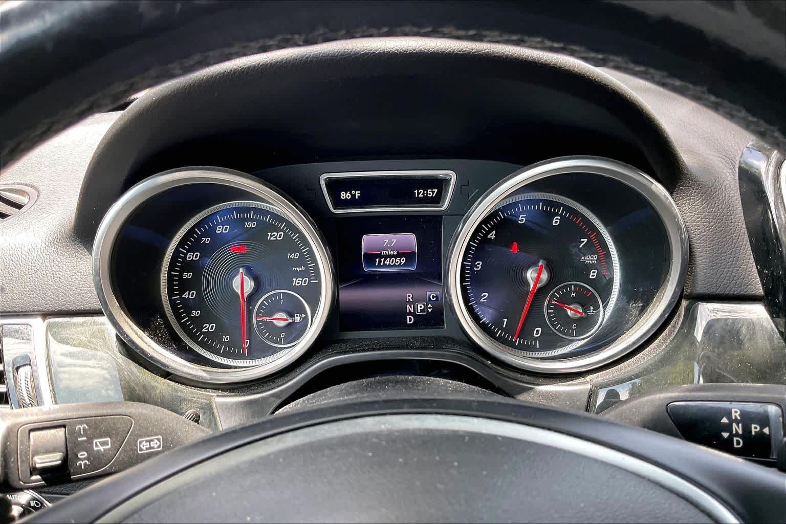 Used 2018 Polar White Mercedes-Benz GLE 350 image 25
