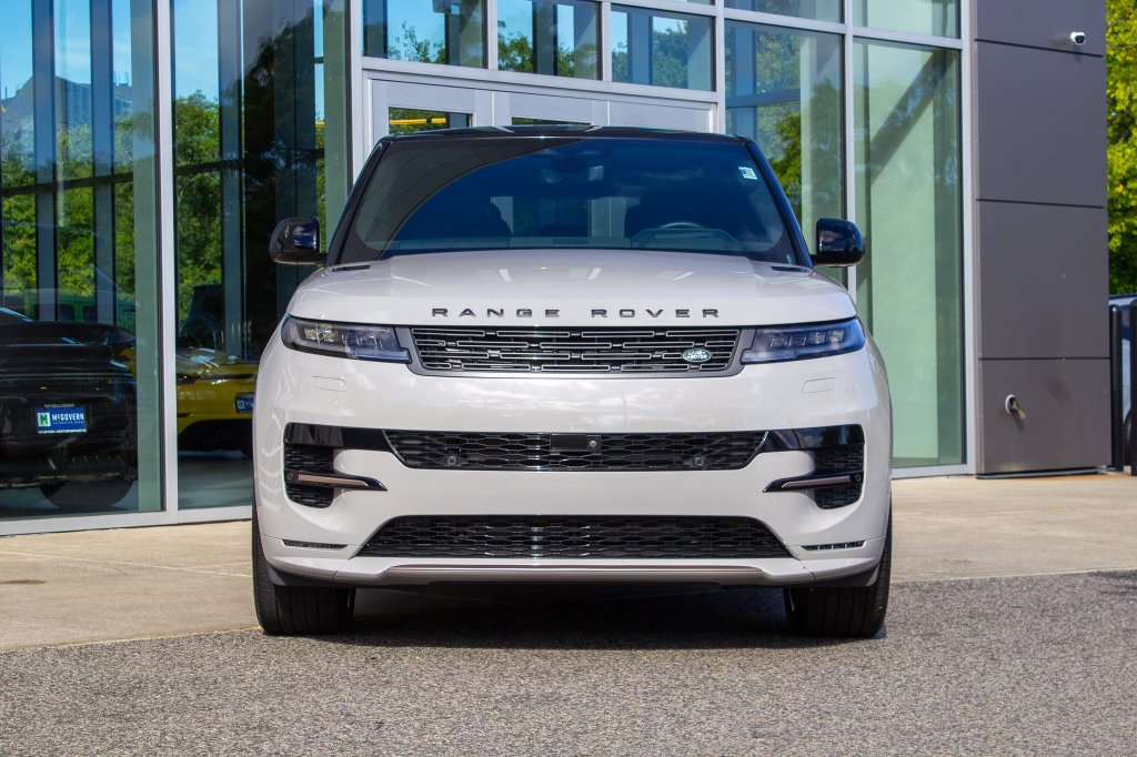 Used 2025 Gray Land Rover Autobiography image 2