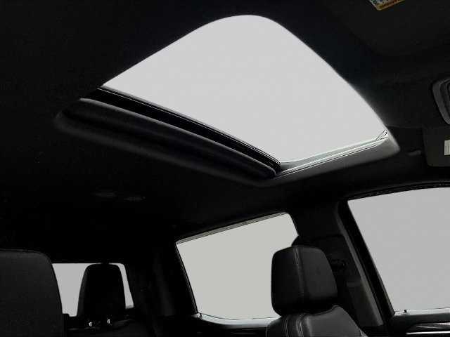 Used 2024 White Chevrolet LTZ image 31