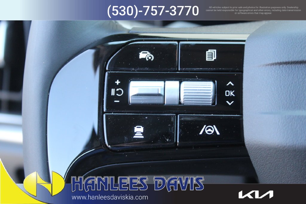 New 2026 Ivory Silver Kia LX image 27