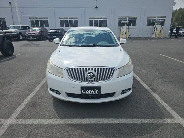 Used 2010 Summit White Buick CXL image 4