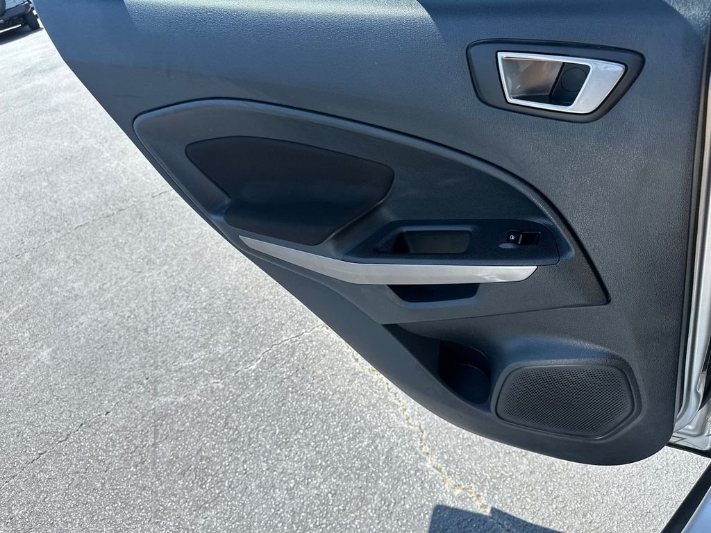 Used 2020 Silver Metallic Ford SE image 21