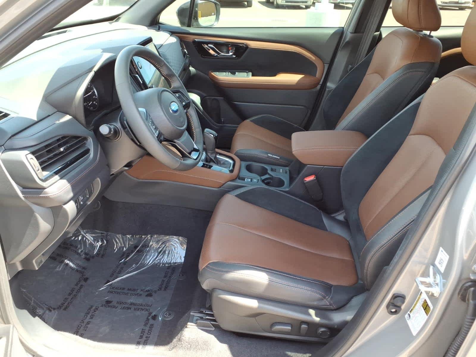 Certified Used 2025 River Rock Pearl Subaru Touring image 28