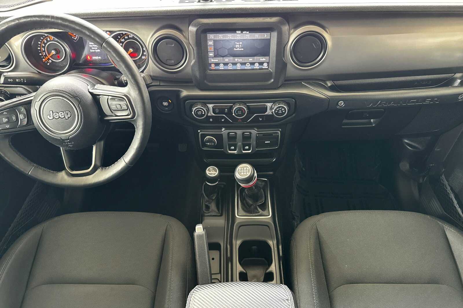Used 2019 Gray Jeep Sport S image 13