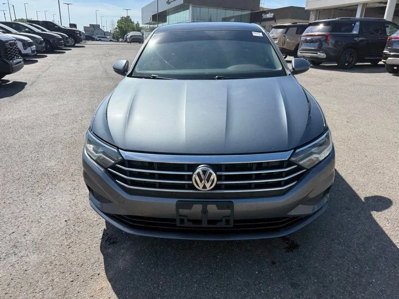 Used 2019  Volkswagen 1.4T SE image 2