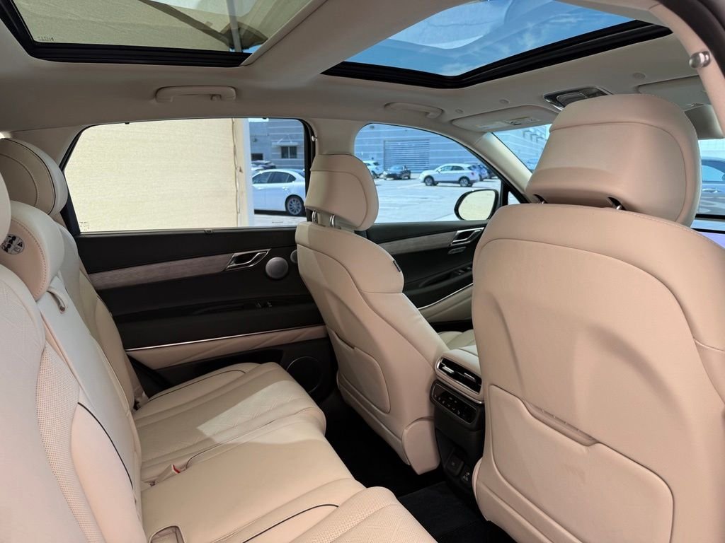 Used 2026 Silver Genesis 2.5T Prestige image 17
