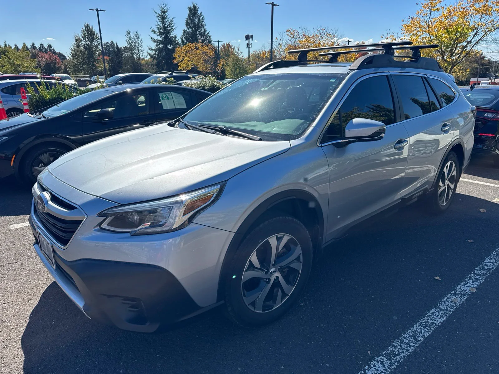 Used 2020 Ice Silver Metallic Subaru Limited image 1
