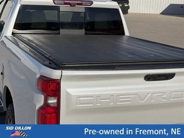 Used 2022 Iridescent Pearl Tricoat Chevrolet LTZ image 5