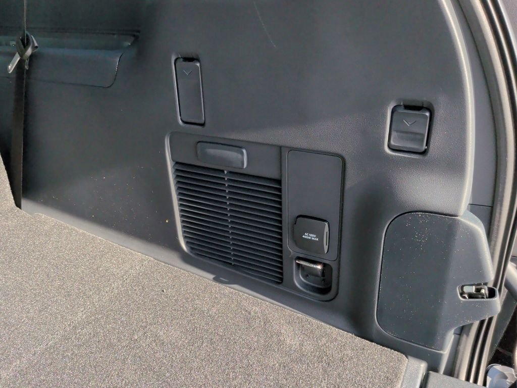 New 2026 Agate Black Metallic Ford MAX Platinum® image 46