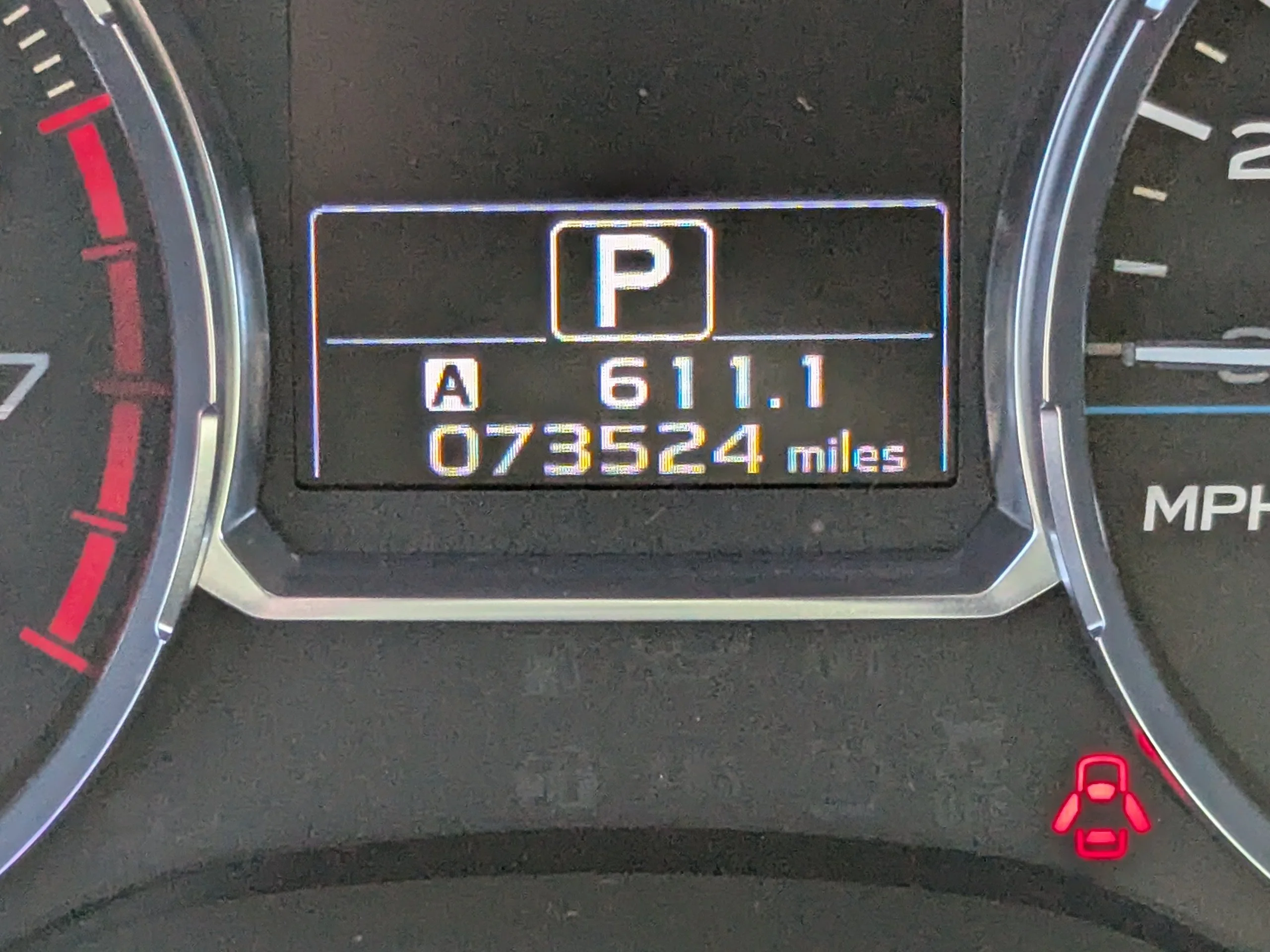 Used 2017 Dark Gray Metallic Subaru Limited image 2